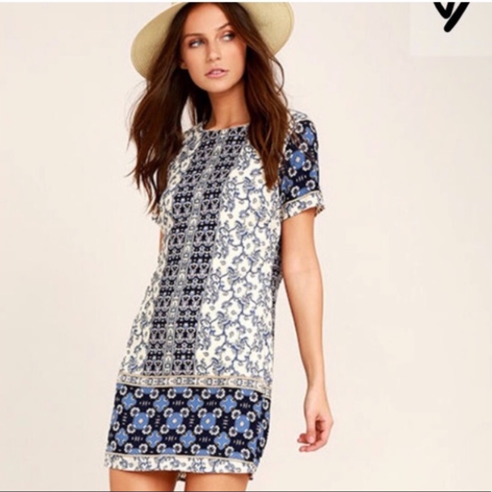 Lulus shift dress